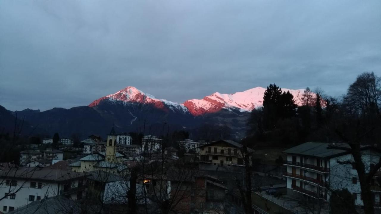 Mountain View Charming Apartment Moggio  Extérieur photo